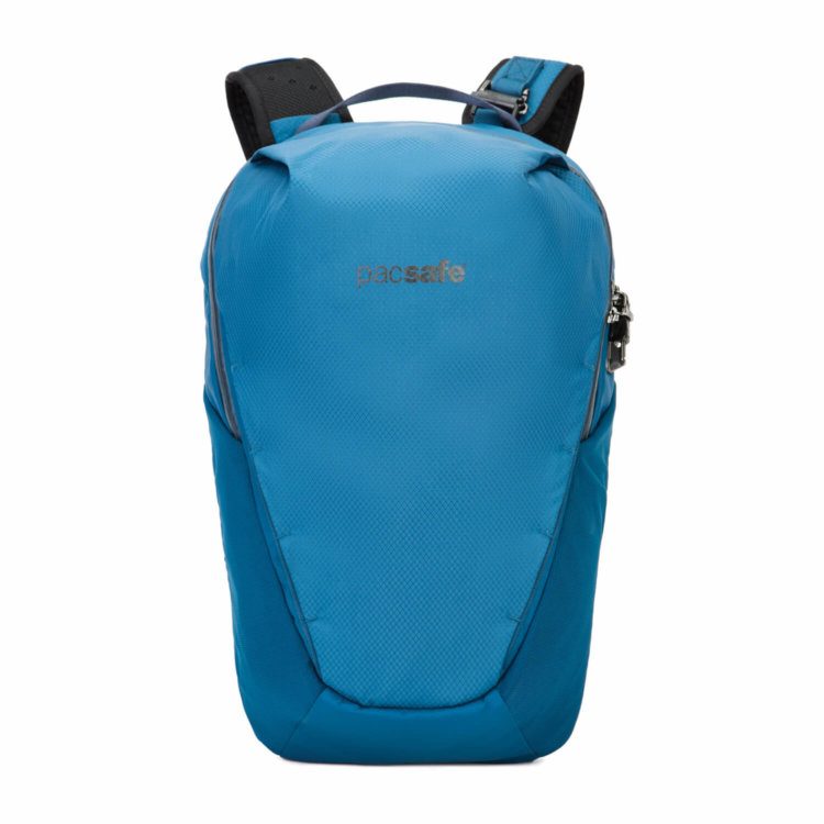 Pacsafe — лучшие рюкзаки и сумки с защитой от воров. Pacsafe Venturesafe X18 backpack — современный рюкзак с защитой. Фото.