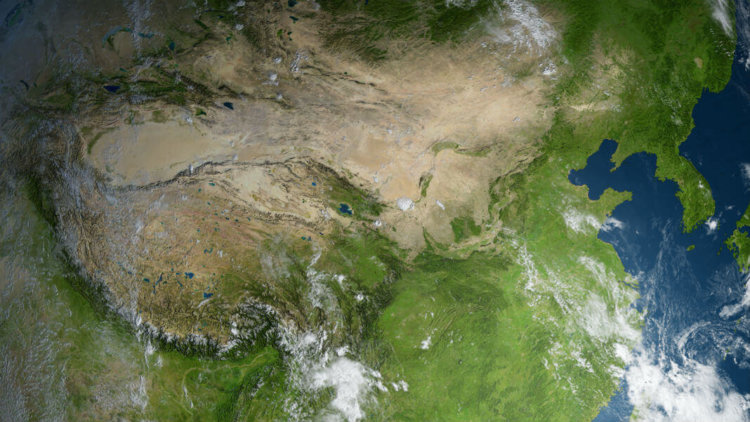 Китай строит «фабрику дождя» размером в три Испании. Фото.