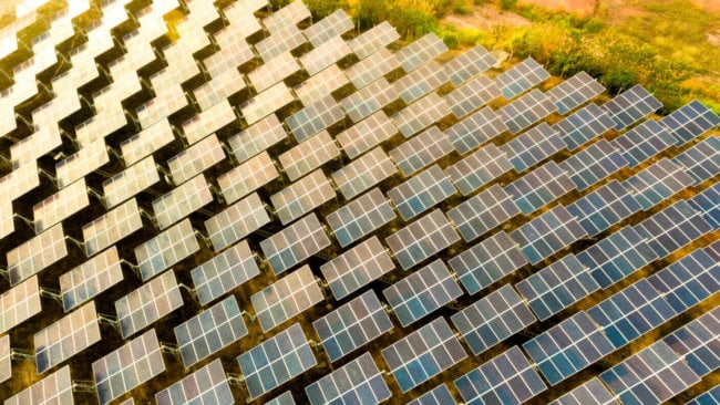 В Саудовской Аравии хотят построить самую большую в мире солнечную ферму. Фото.