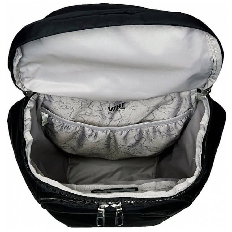 Pacsafe Vibe 30 — для ноутбука до 15 дюймов. Оптимальная вместительность и защита. Фото.