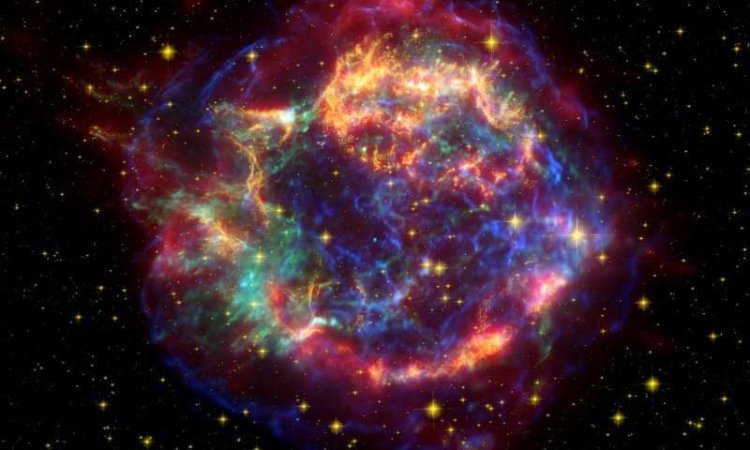 Вспышки сверхновых могли привести к массовым вымираниям на Земле. Смешанные эффекты. Фото.