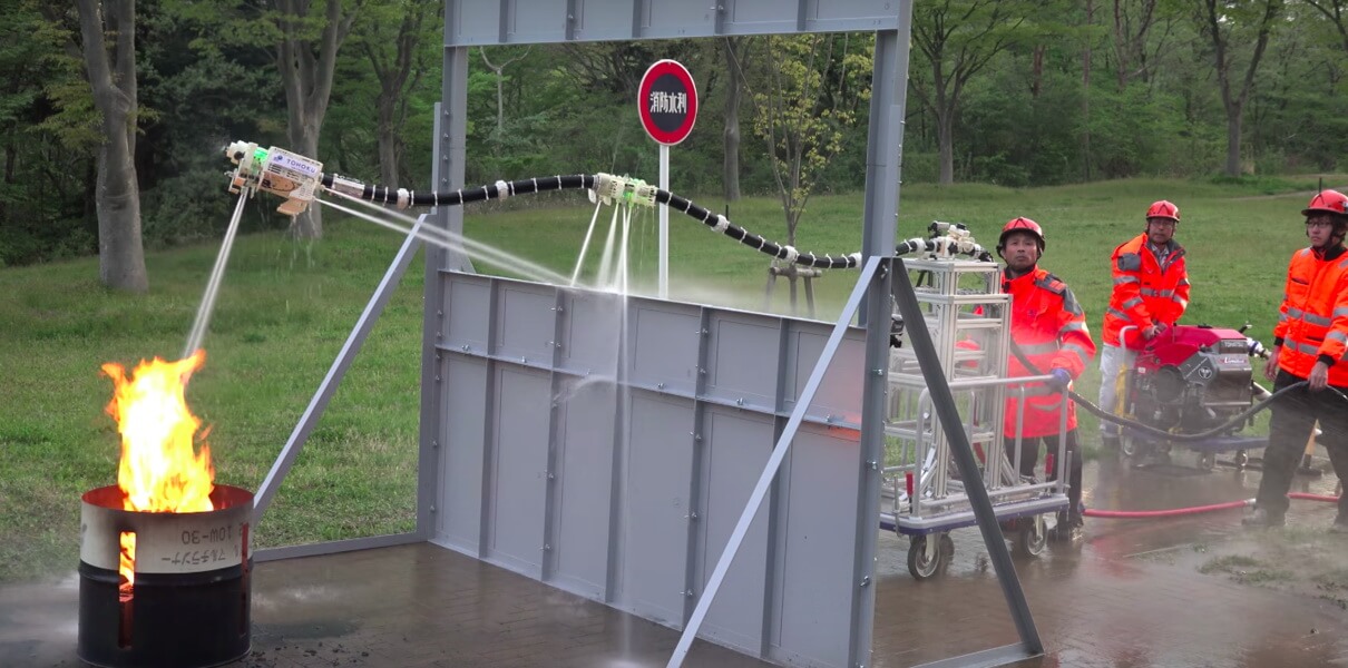 #видео | Японские инженеры разработали робошланг для пожарных.. Фото.