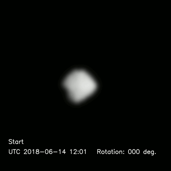 Японский зонд Hayabusa2 получил первые изображения астероида «Рюгу». Фото.