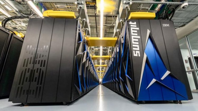 В США представлен самый мощный суперкомпьютер в мире. Фото.