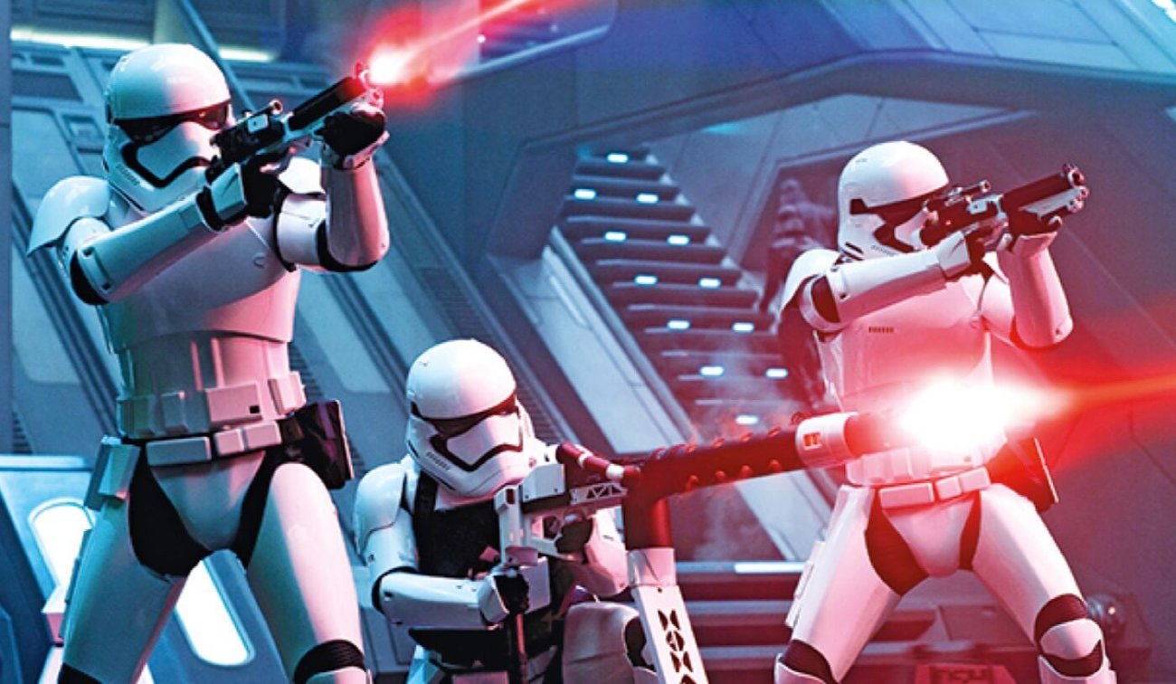 В Китае создали автомат, стреляющий лазерным лучом. Фото.