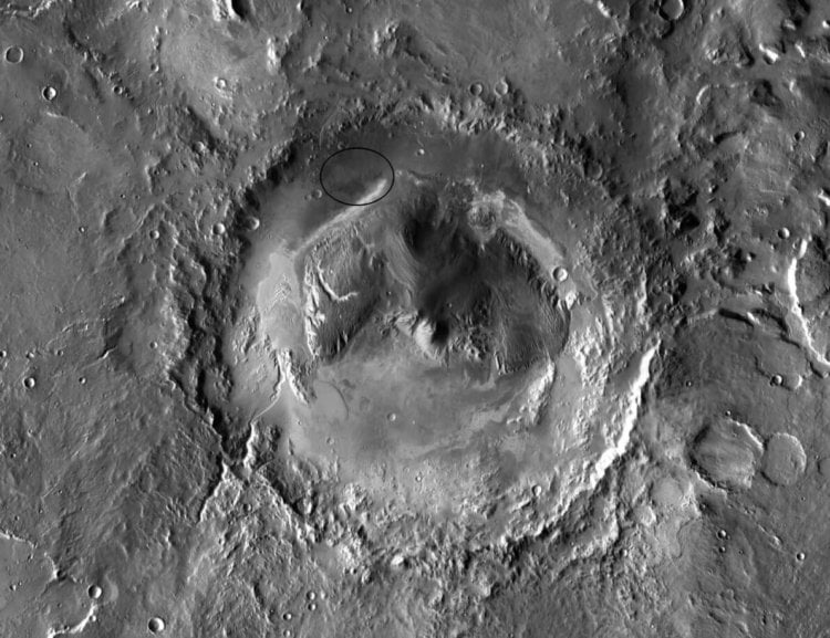 Кратер Гейла и гора Шарпа (Эолида). Ничего себе кратер! Фото.