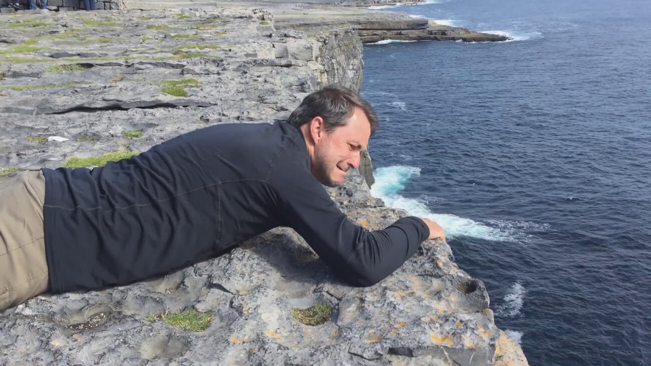 Виртуальная реальность поможет победить страх высоты. Фото.