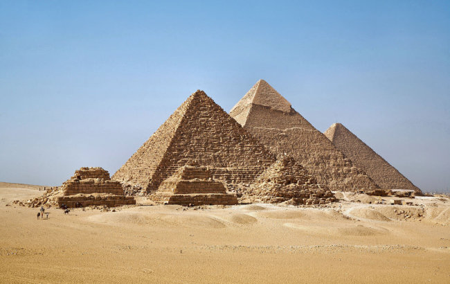 Египетская сила: Великая пирамида Гизы концентрирует электромагнитную энергию. Фото.