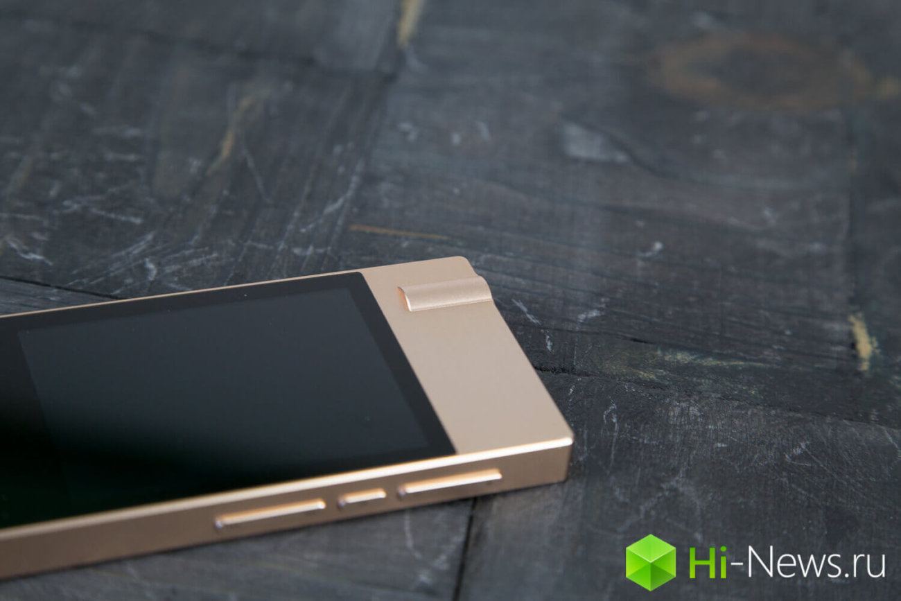 Алюминиевый Hi-Fi слиток: COWON PLENUE J.. Внешний вид.. Фото.