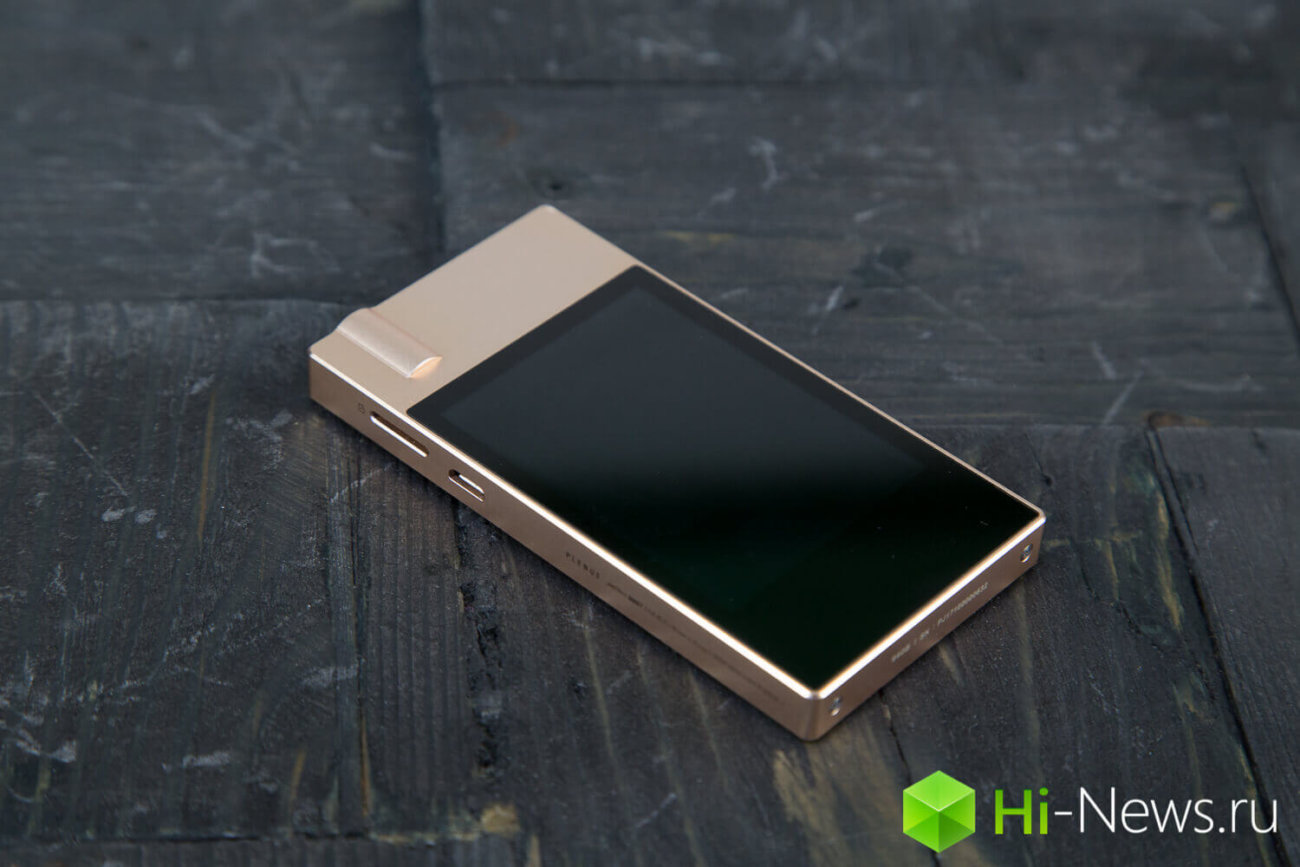 Алюминиевый Hi-Fi слиток: COWON PLENUE J.. Фото.