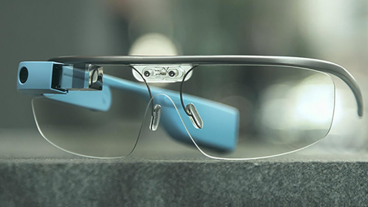 Ученые Стэнфорда используют Google Glass для лечения аутизма. Фото.