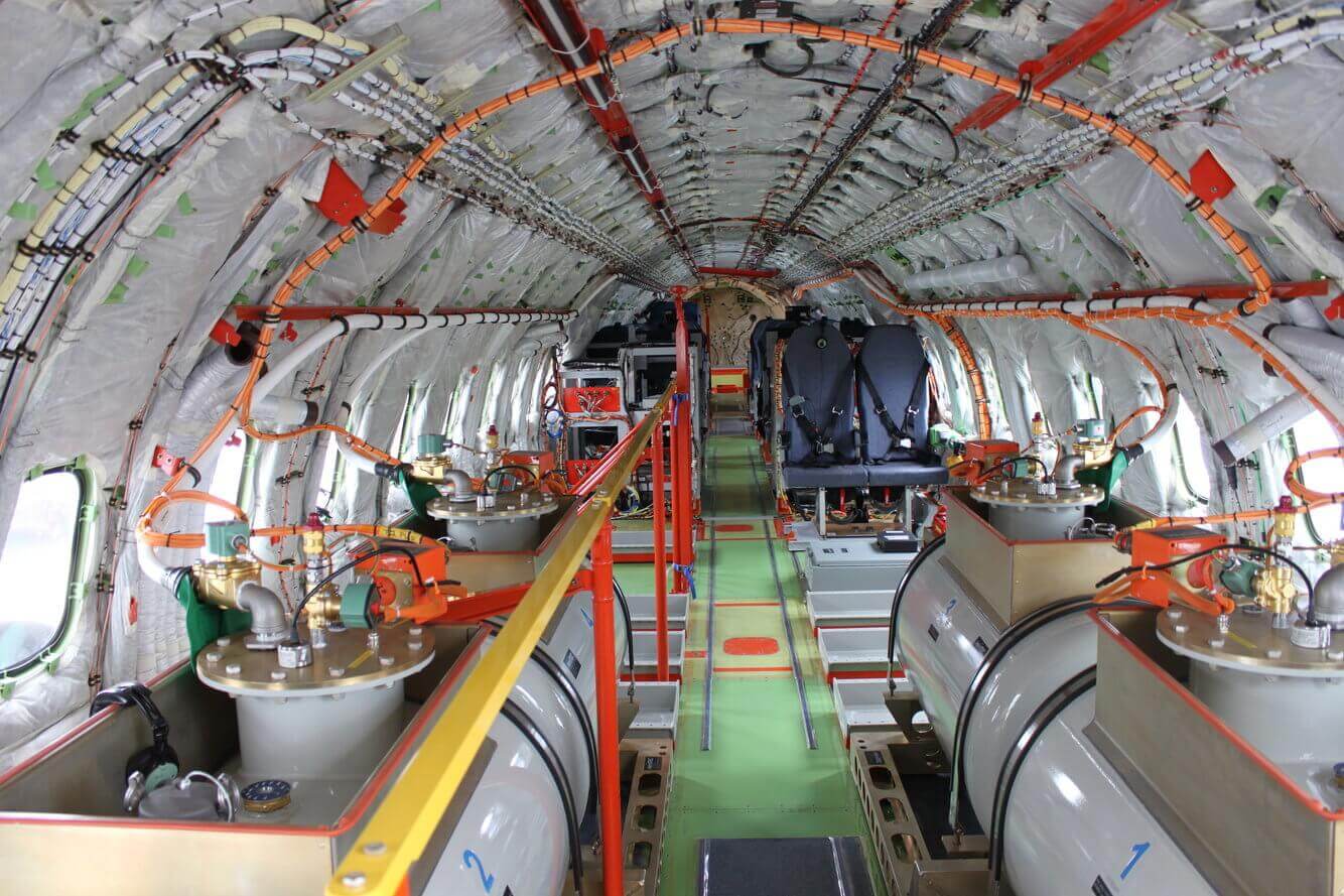 Первый реактивный самолет Mitsubishi начнет полеты в 2020 году. Взгляните на прототип.. Фото.