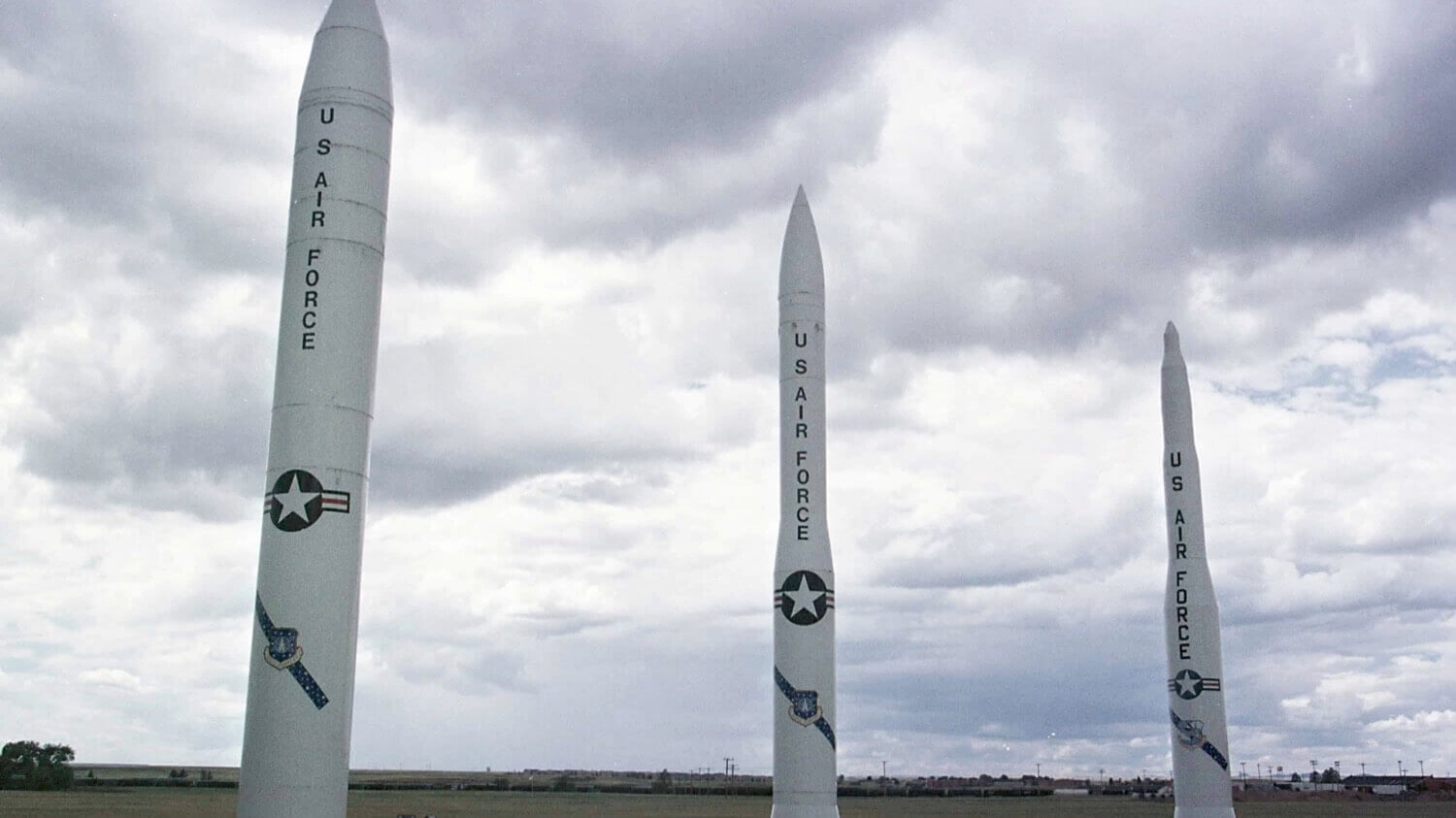 Как 14525 единиц ядерных боеприпасов распределены по 9 странам. Фото.