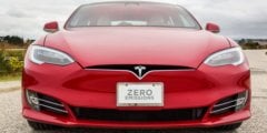 Tesla наконец-то начала зарабатывать на Model 3. Фото.