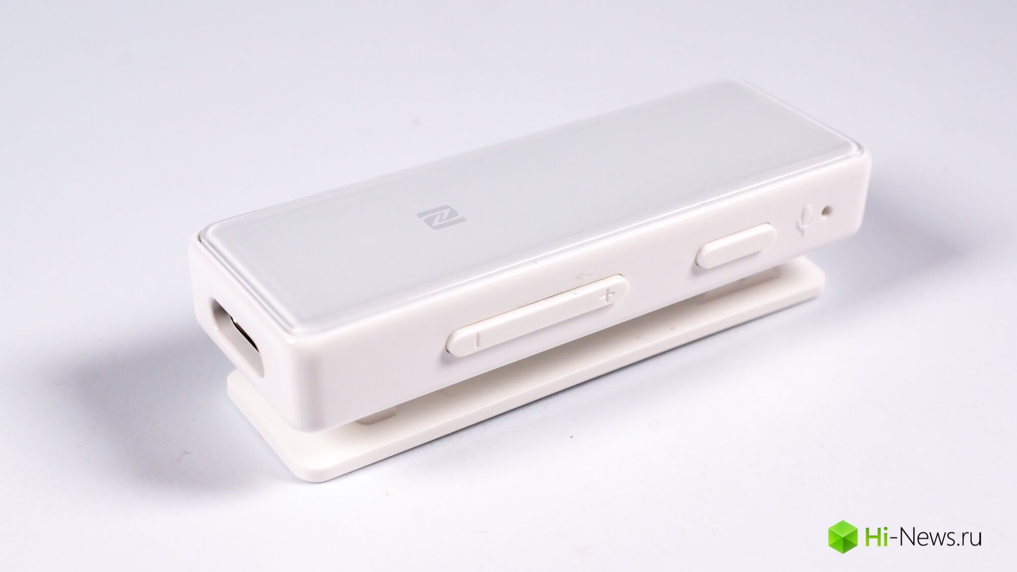 Обзор беспроводных наушников FiiO FB1 и Bluetooth ресивера µBTR. FiiO µBTR. Фото.