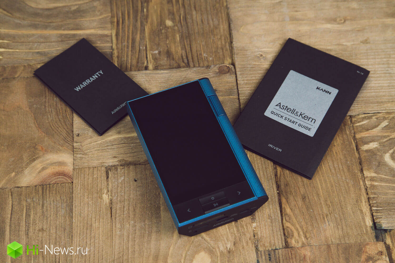 Astell&Kern KANN — самый необычный из семейства.. Упаковка и комплект поставки.. Фото.