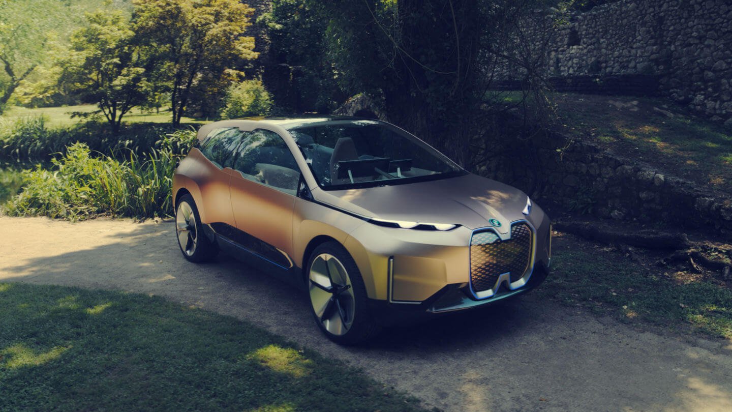 Вы уже видели электрический BMW iNext, который поступит в продажу в 2021 году? Новый электромобиль BMW iNext выйдет в 2021 году. Фото.