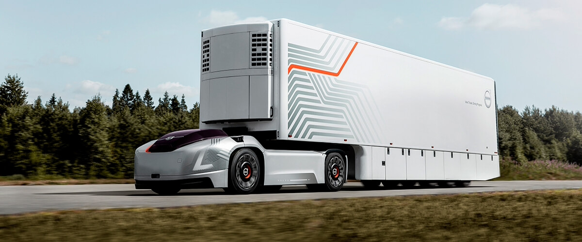 Volvo показала беспилотный электрогрузовик без кабины. Фото.