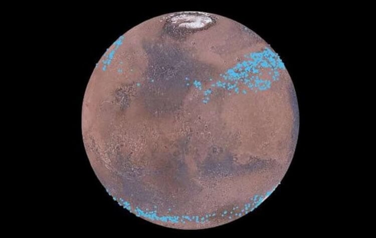Ледяные шапки на полюсах и ледниковые пояса. На Марсе есть лед. Фото.