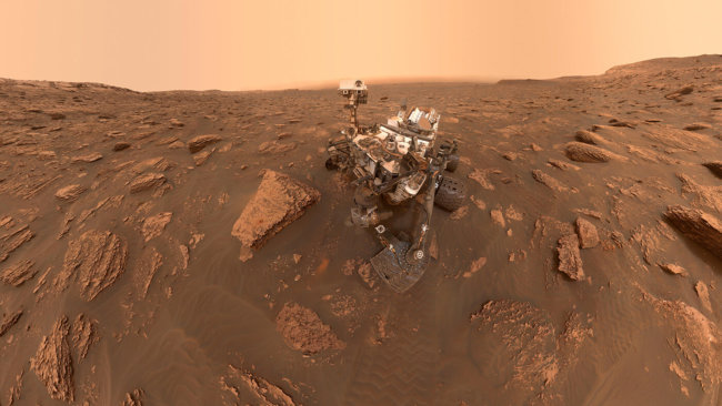 Марсоходу «Кьюриосити» заменили «мозги». Фото.