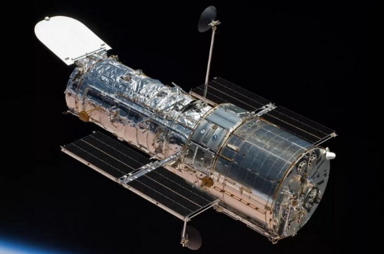 NASA применило «дедовский» способ для починки космического телескопа «Хаббл». Фото.