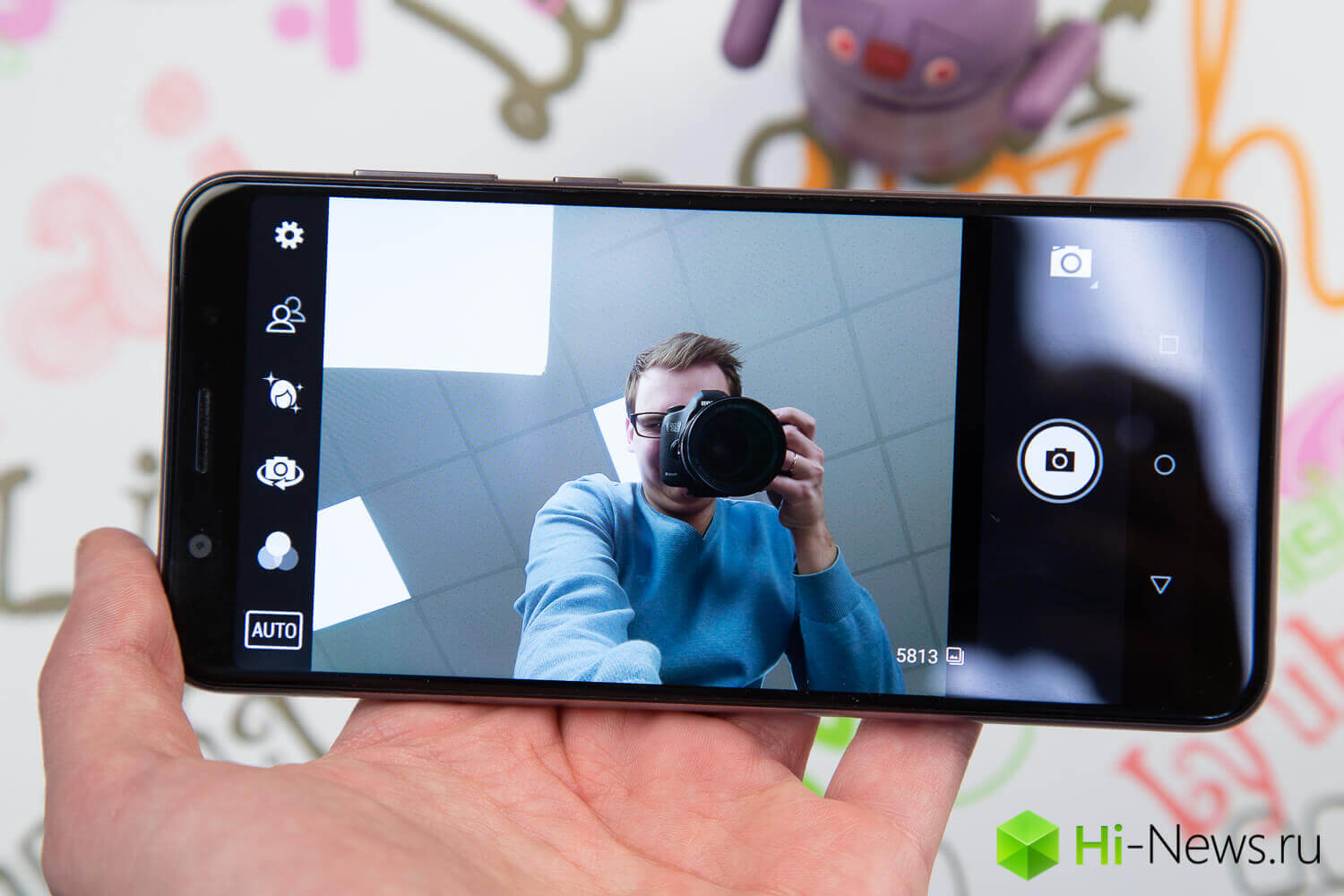 Именно таким должен быть хороший бюджетный смартфон. Фото.