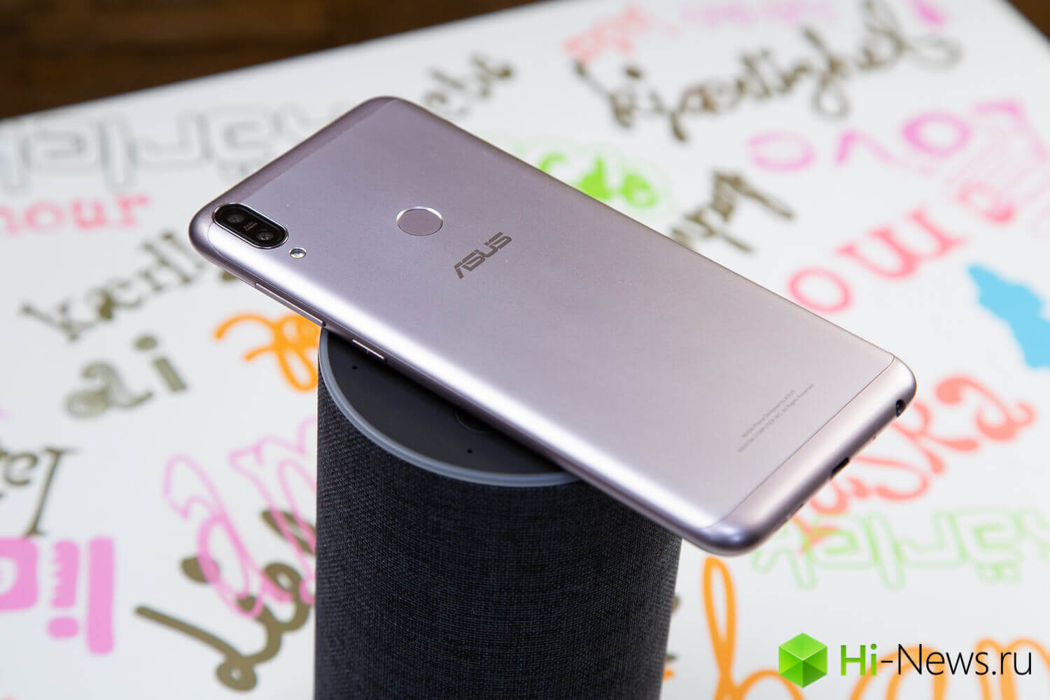 Именно таким должен быть хороший бюджетный смартфон. Фото.