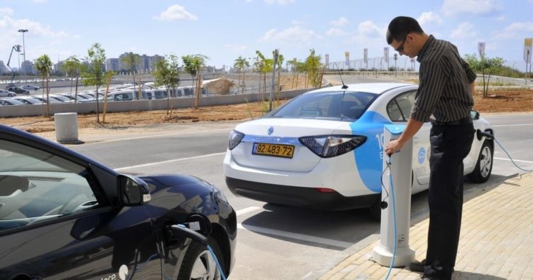 Израиль полностью откажется от бензинового и дизельного транспорта к 2030 году. Фото.