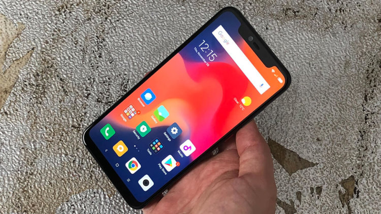 Какие смартфоны были интересны в 2018 году? Xiaomi Mi 8. Фото.