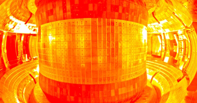 Китайский токамак разогрел плазму до 100 миллионов градусов Цельсия. Фото.