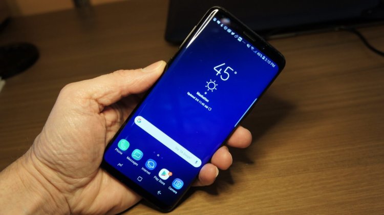 Какие смартфоны были интересны в 2018 году? Samsung Galaxy S9. Фото.