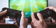 Для PlayStation 4 разрабатывается первая игра на технологии блокчейн. Фото.