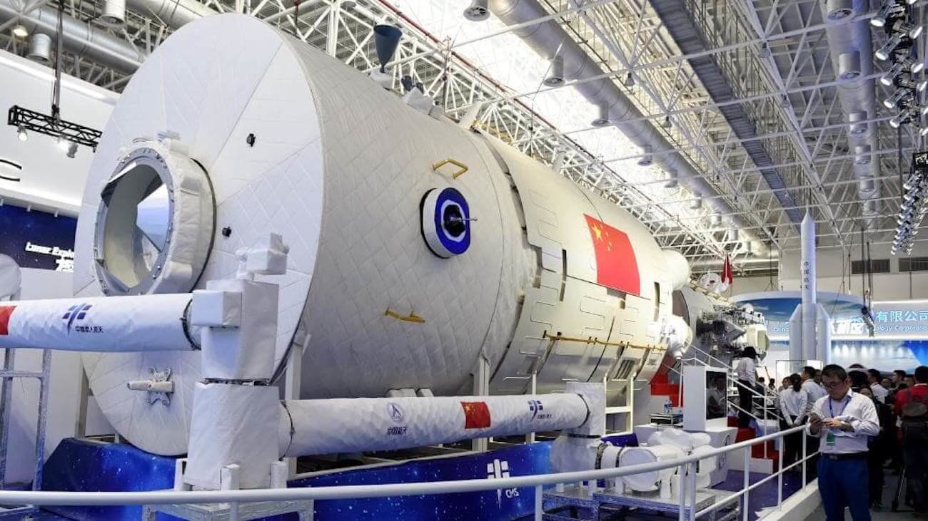 Китай показал модель своей будущей космической станции. Фото.