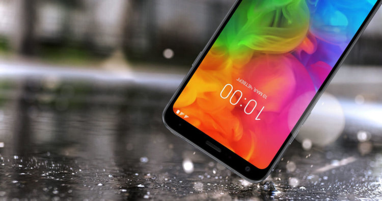 Какие смартфоны были интересны в 2018 году? LG Q7. Фото.