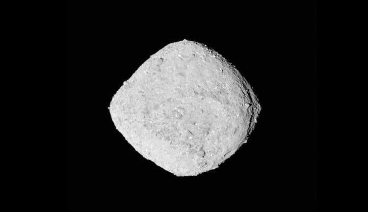 Зонд OSIRIS-Rex отправил сигнал о наличии воды на астероиде Бенну. Фото.