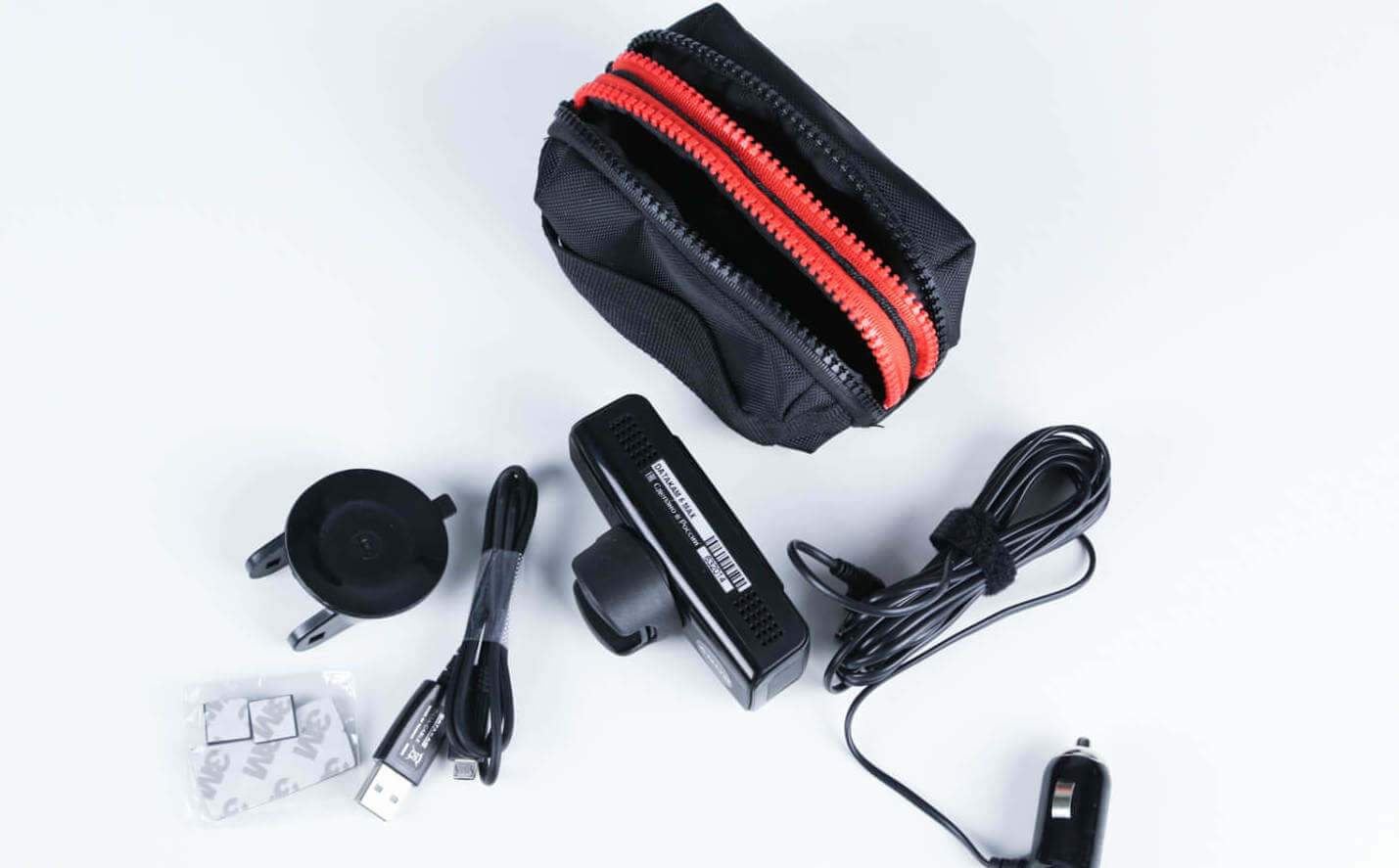 5 причин, почему смартфон никогда не будет видеорегистратором. Какую модель видеорегистратора выбрать? Фото.