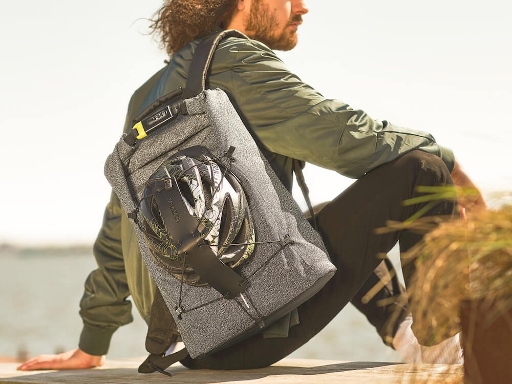 Что подарить на Новый год любителю гаджетов?. Рюкзаки.. Фото.