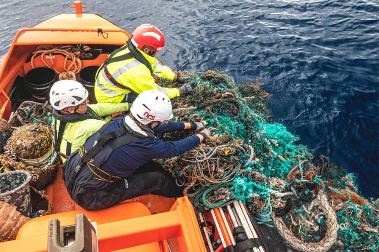 Самая масштабная миссия по очистке океана от пластикового мусора не сработала. Фото.