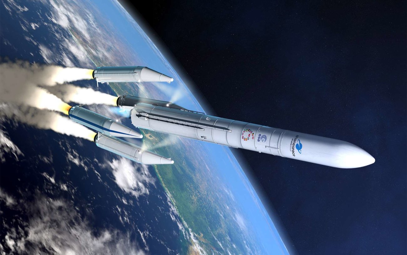 Лунная почва станет источником воды и топлива для космических миссий. Фото.