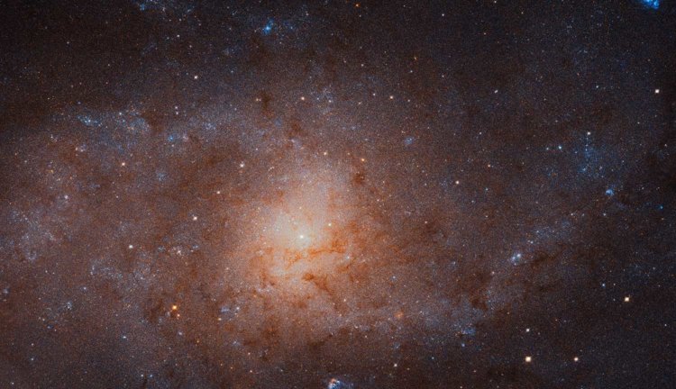 Телескоп Хаббл сделал самое детальное фото Галактики Треугольника. Фото.