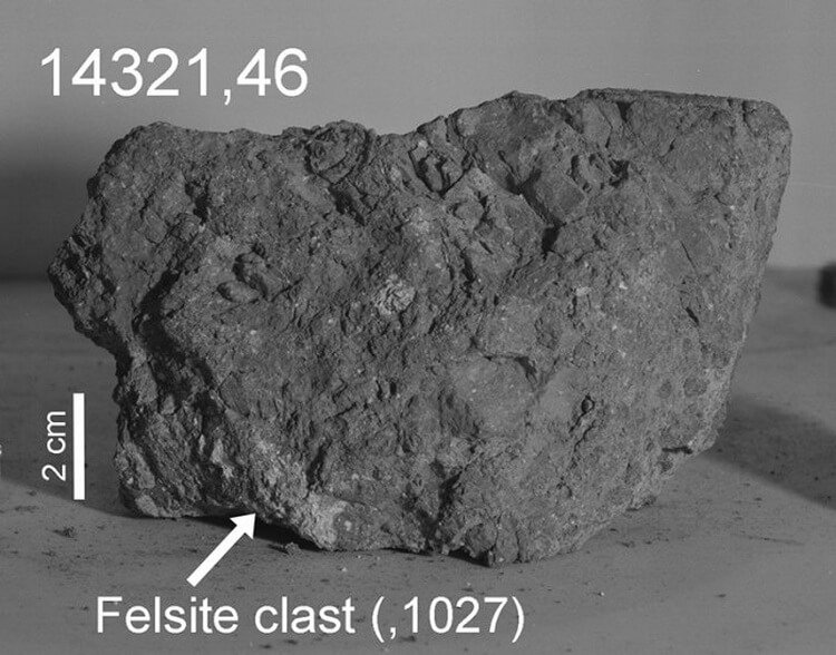 Самый древний камень Земли был обнаружен… на Луне. Фото.
