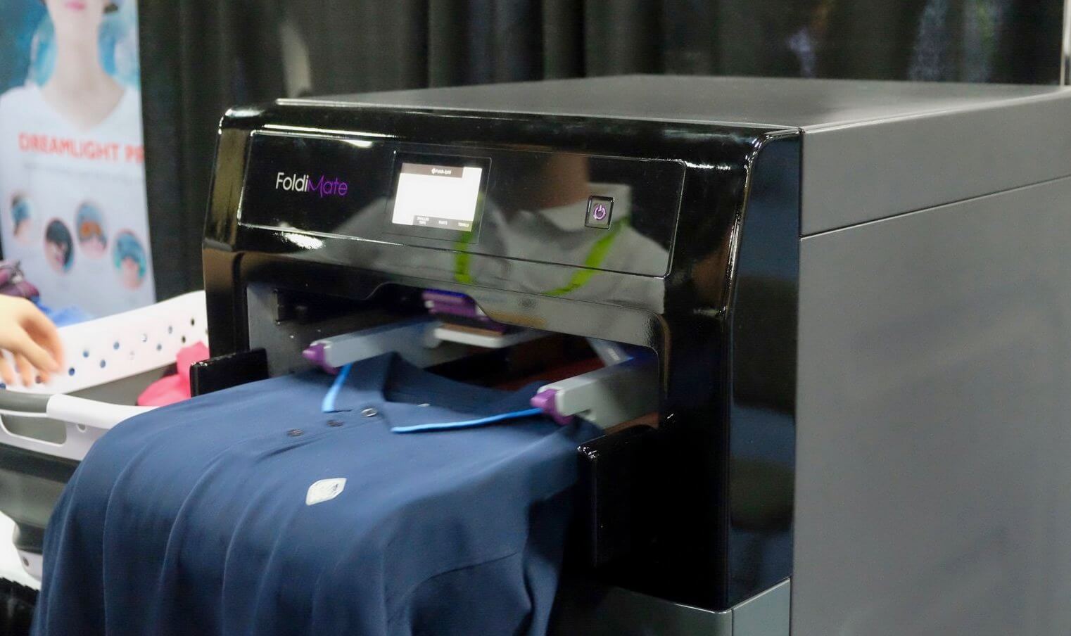 #CES | Робот, который сложит любую вашу одежду. Фото.