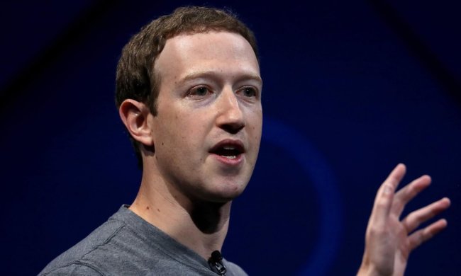 Марк Цукерберг продал акции Facebook для того, чтобы разработать мозговой имплантат. Фото.