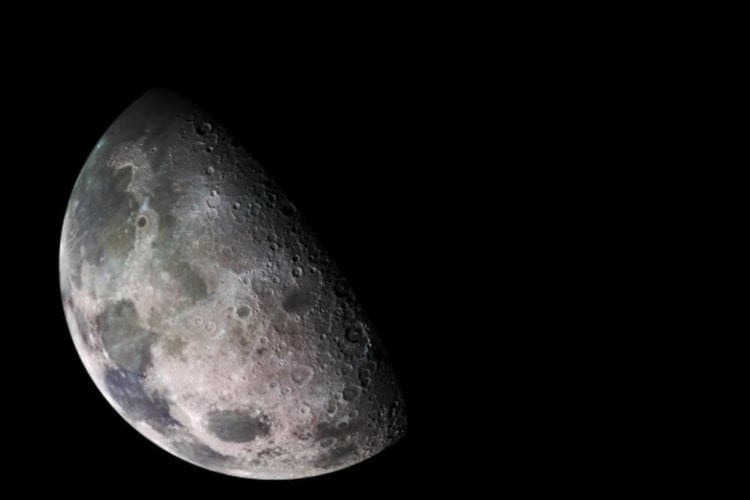 NASA собирается обогнать Россию и Китай, высадив человека на Луну в 2028 году. Фото.