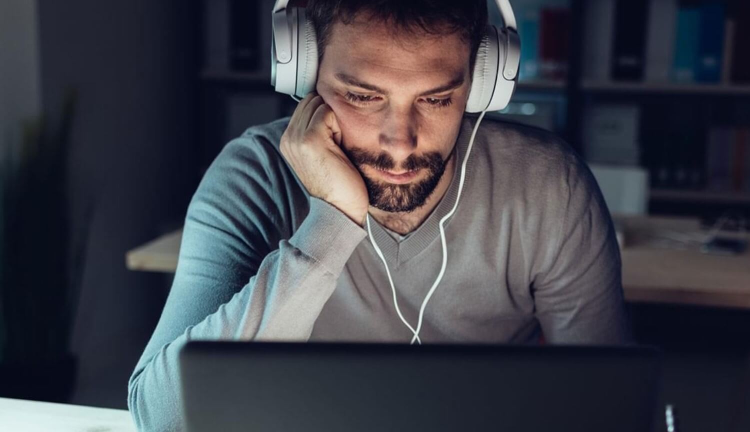 Как музыка влияет на творческие способности?