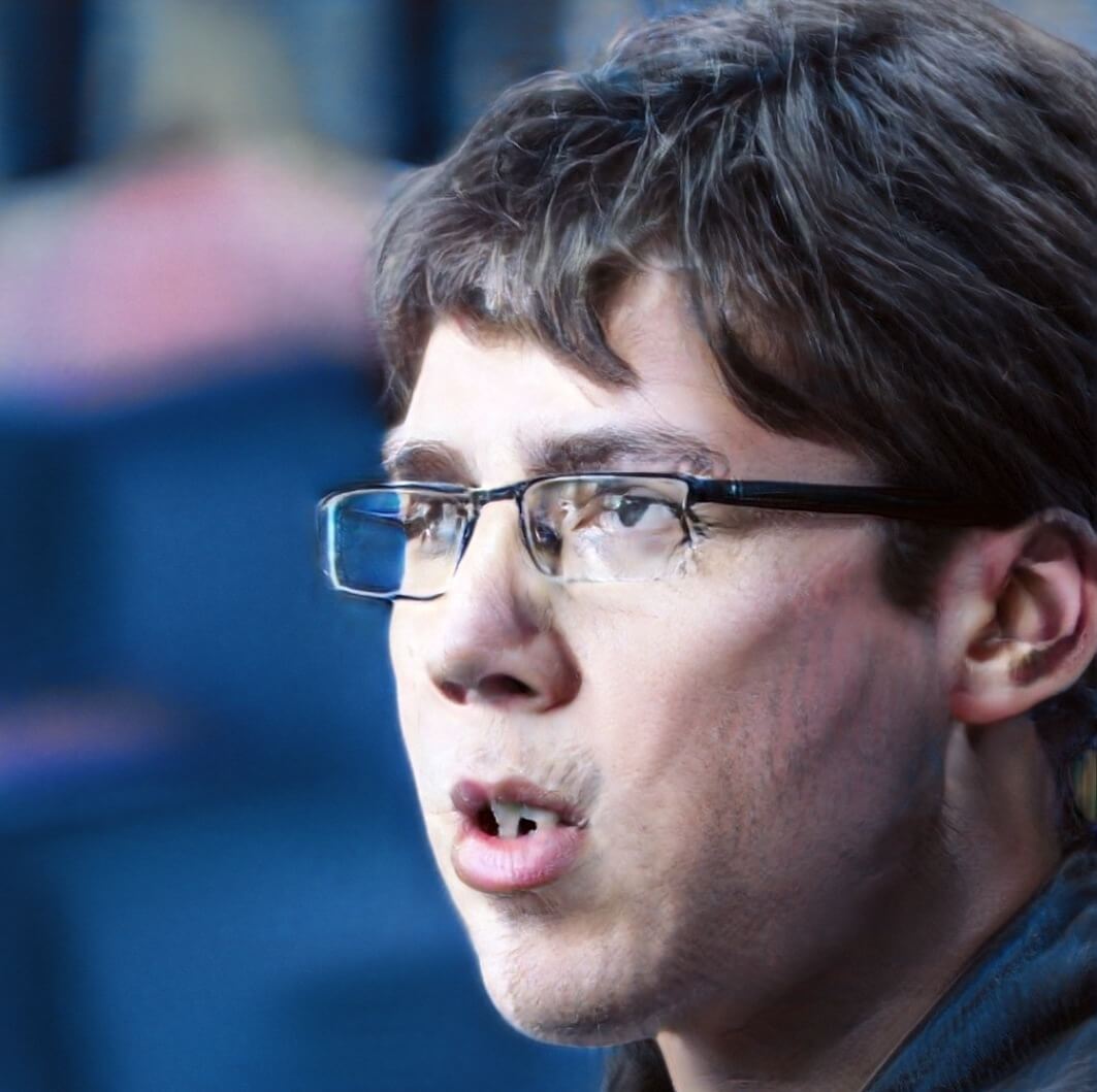 Нейросеть научили создавать человеческие лица. Попробуйте сами. Фото.