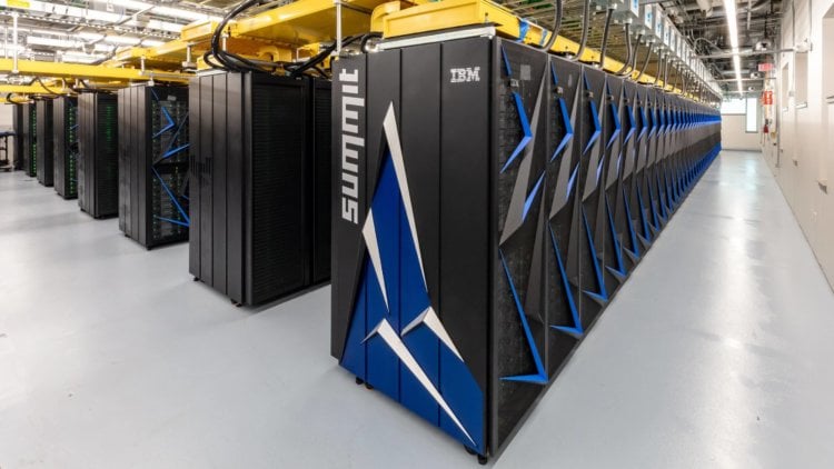 Самый быстрый суперкомпьютер в мире побил рекорд искусственного интеллекта. Фото.