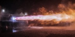Ракетный двигатель SpaceX Raptor побил рекорд российского РД-180. Фото.