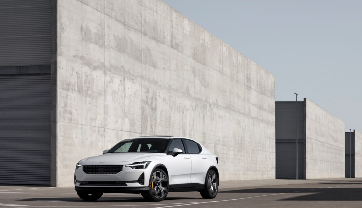 Автомобиль Polestar 2