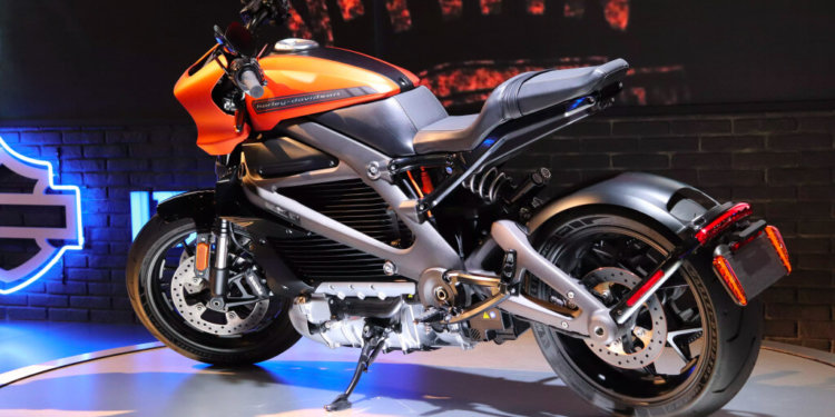 Электрический мотоцикл Harley-Davidson оказался мощнее, чем предполагалось. Фото.